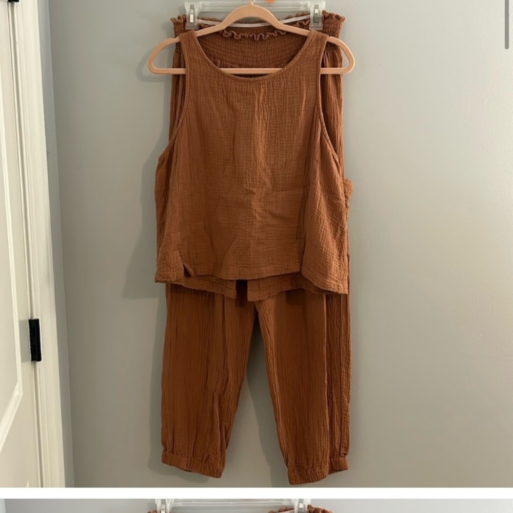 Women's Rust Sleeveless Jumpsuit